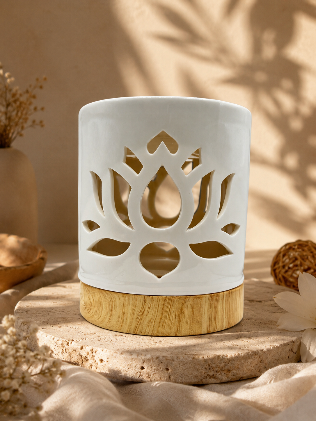 Brûle-parfum fleur de lotus en céramique